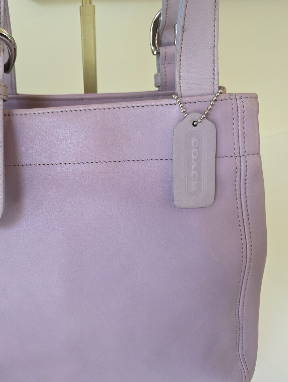 Vintage Coach Soho Buckle Shoulder Bag Lilac Lavender Glove Tanned Leather Y2k - Picture 4 of 15